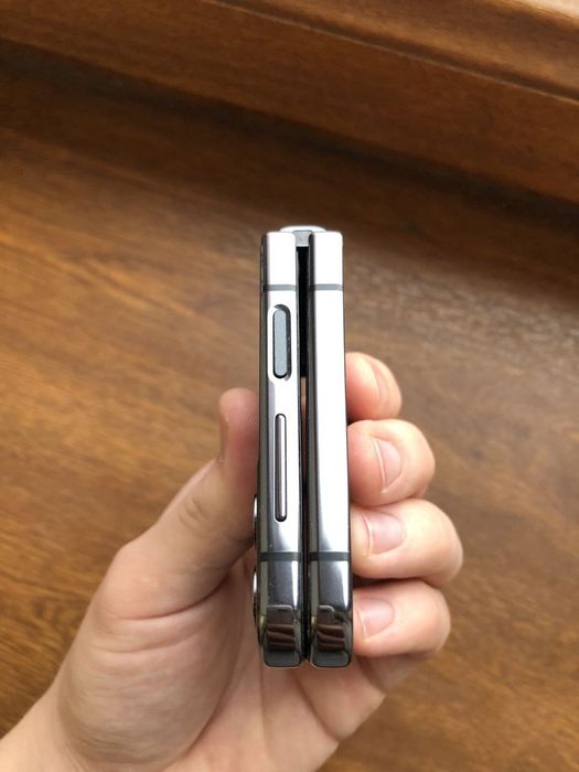 SAMSUNG z flip 4 Sotladi