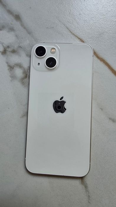 Продам iPhone 13