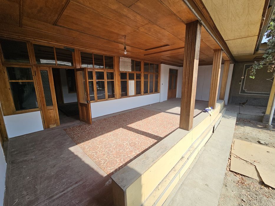 Фарғона шаҳар ёрмозор масчит ёнида ховли сотилади