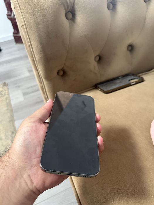 Vand carcasa iphone 13 pro max stare buna! Cu placa de baza!