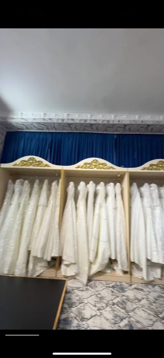 Shkaf mebel yangi holatda