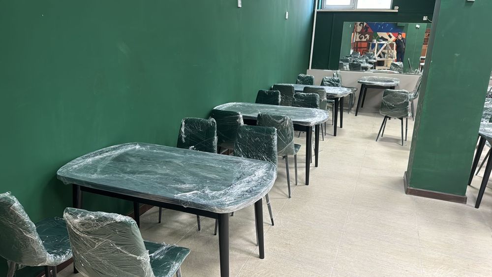 Продаётся Столы и Стулья