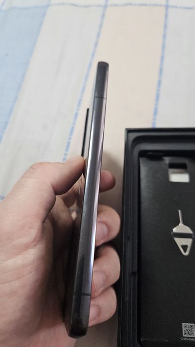 Samsung S22 plus + 256 gb 8gb ram