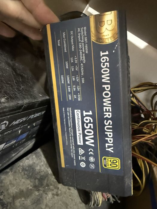 Surse PC 1200 W - 2400 W GOLD ( Enermax Platinum, Zumax, High Power)