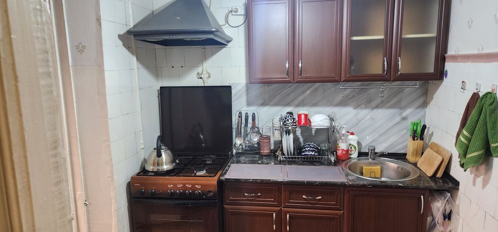 Обмен этажами ниже,2-х комнатная квартира,Максима горького, БИЙ,собст