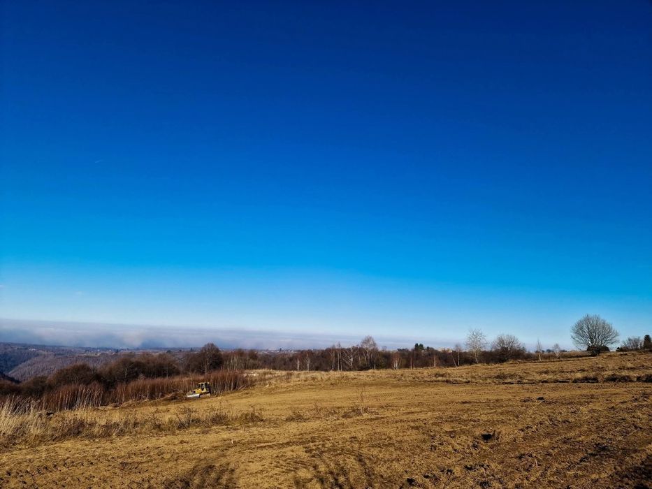 Teren partial intravilan in Risca- curent,apa- diferite parcele