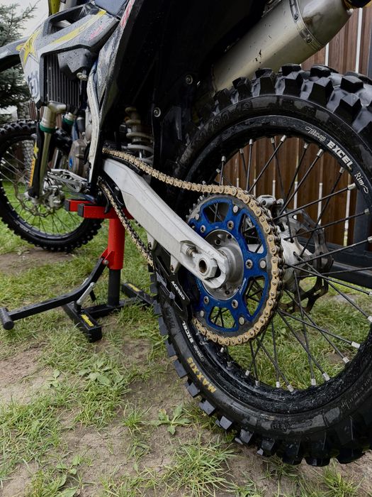 Husqvarna FC 250 2022 injectie, pornire la buton ( nu ktm, sherco, beta 300 450 tpi )