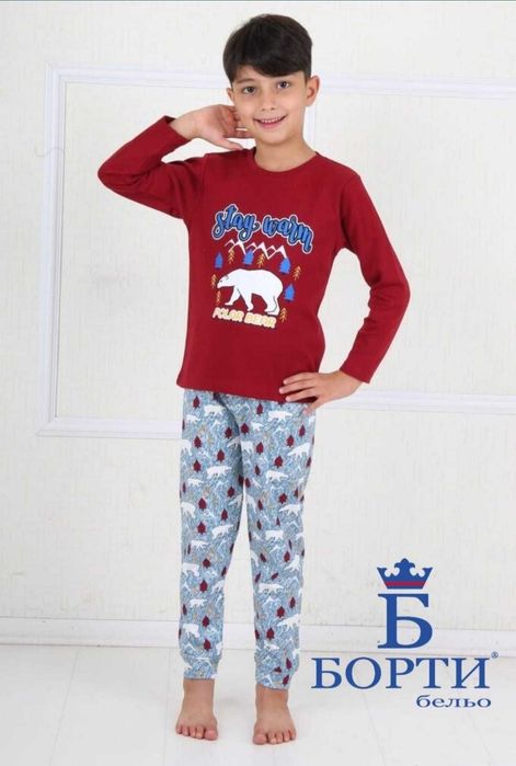 Детска пижама от памучна материя
