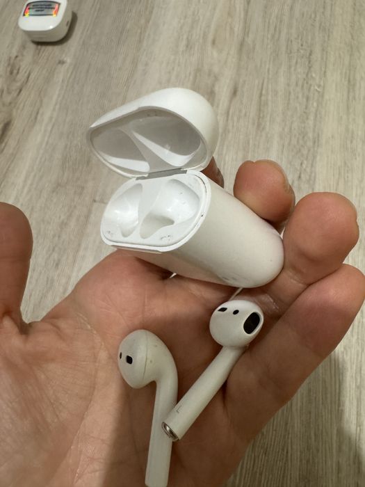 Airpods беспроводные