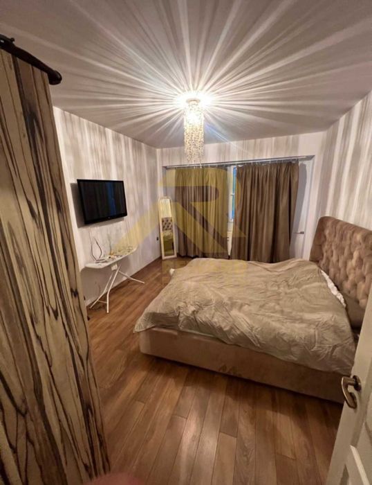 Продава се Тристаен апартамент в София, Бъкстон - 90 кв.м за 2223 €/кв.м - Снимка #2