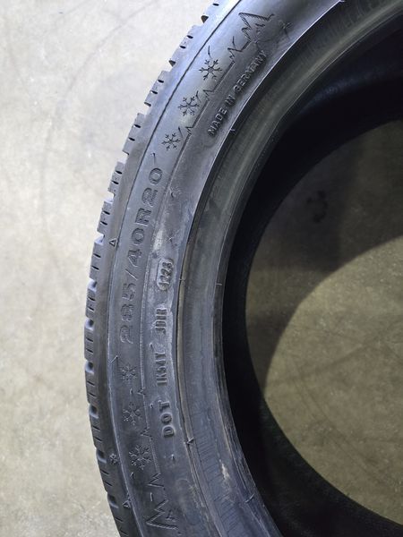 285/40/20//255/45/20 DUNLOP