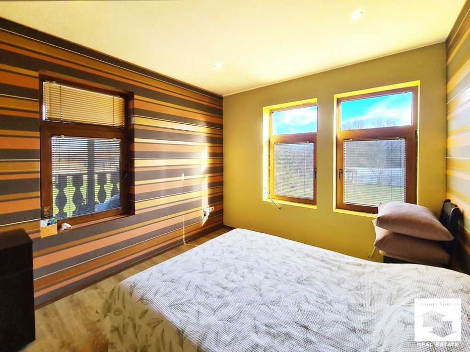 Продава се Къща в Велико Търново, Център - 140 кв.м за 525 €/кв.м - Снимка #8