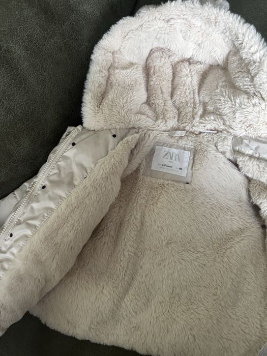 Бебешко яке Zara 3-6 месеца