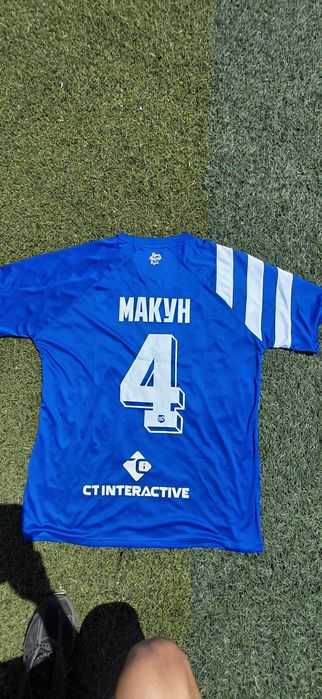 Фланелка на Кристиан Димитров и Кристиан Макун