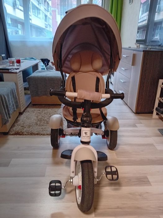 Триколка lorelli neo с въздушни гуми