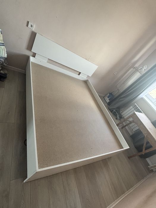 Продам кровать 160*200