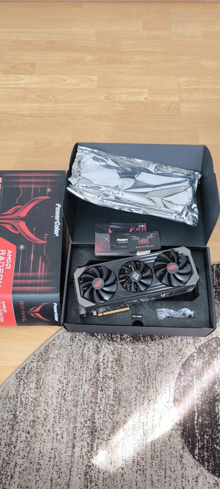 Vând placa video rx 6700xt Red Devil 12GB VRAM