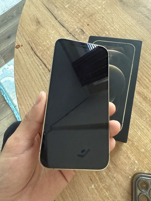 Iphone 12 pro.