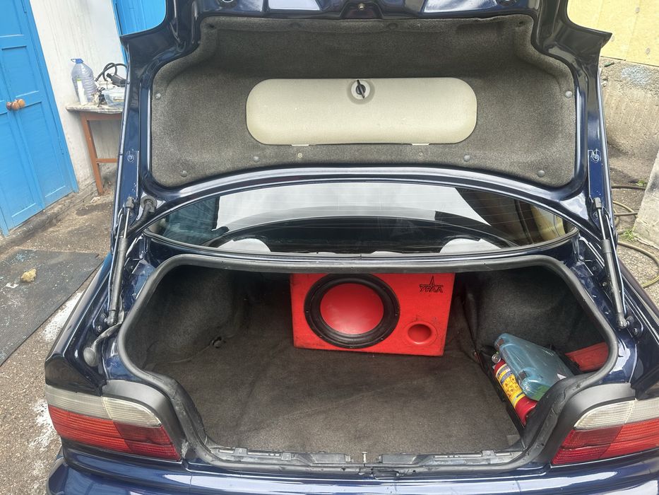BMW e36 coupe 1993 года
