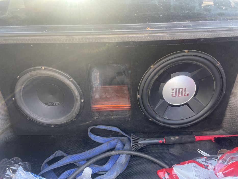 Сабвуфер и усилитель