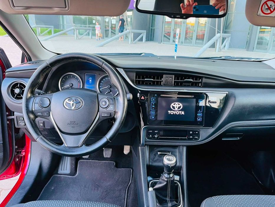 Toyota Corolla 1.6 vvti EURO6 fabricatie 2018