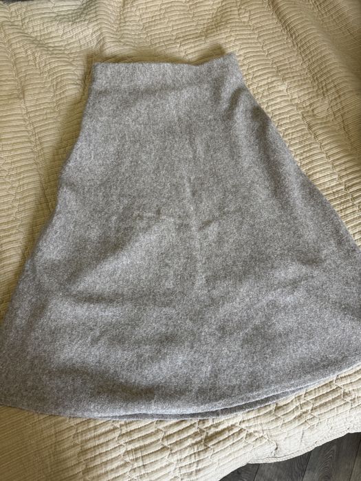 Двойка uniqlo кофта/юбка