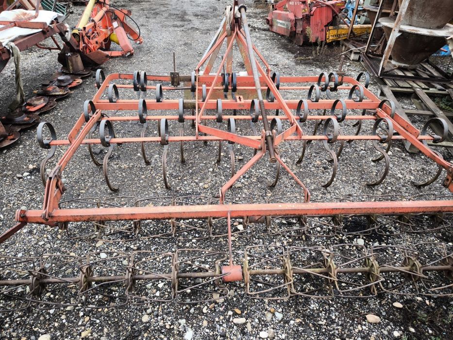 Combinator trei metri cu tavalug