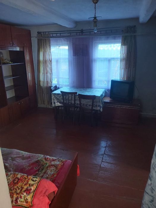 Продам старый дом  по ул Дулатова