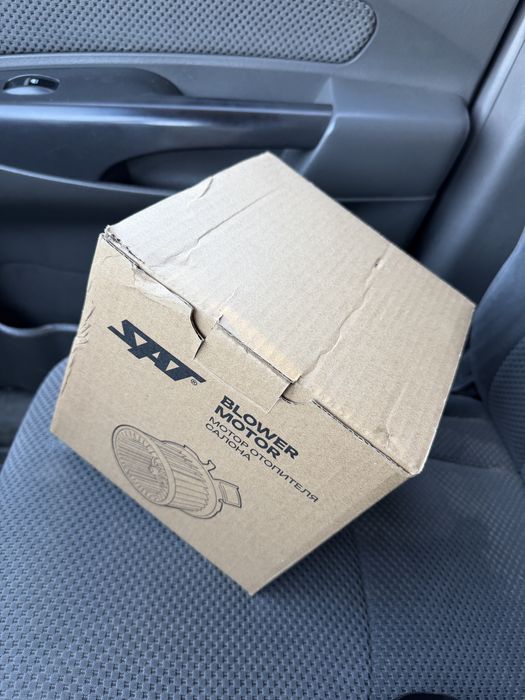 Вентилятор отопителя Hyundai tucson 2007