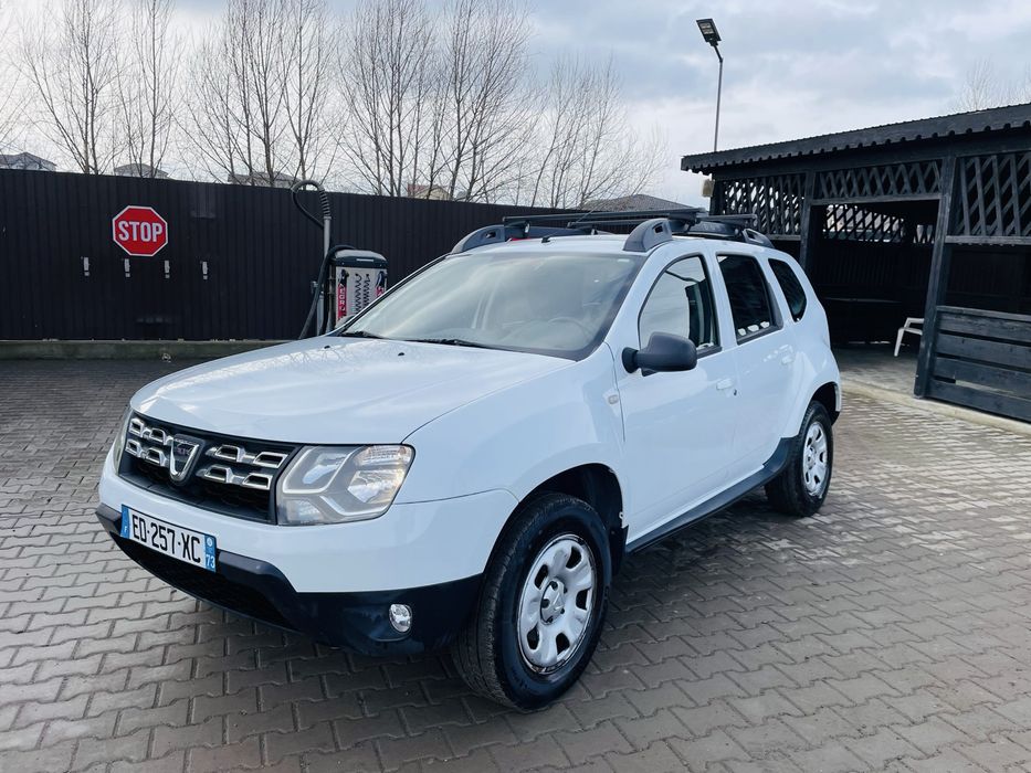 DACIA DUSTER 4x4 1.5 110 cp Euro 6 clima Posibilitate plata RATE