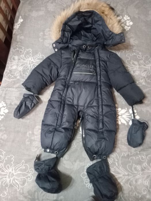 Зимний детский комбинезон