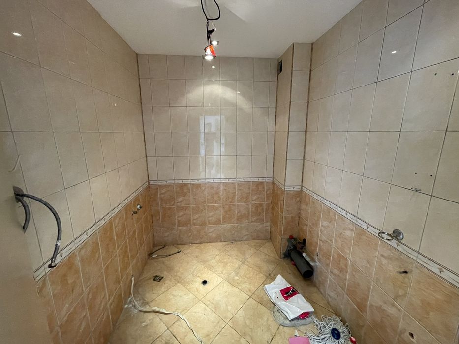 Двустаен апартамент с паркомясто в гр. Каварна,  на метри от плажа .