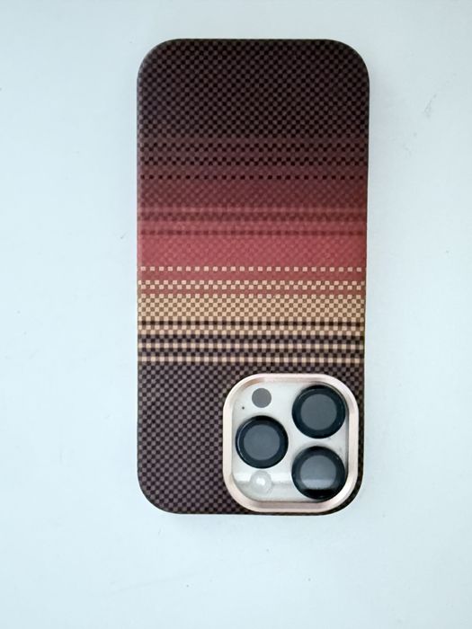 Iphone 16pro  gold 256gb  обмен доплата на 17 pro