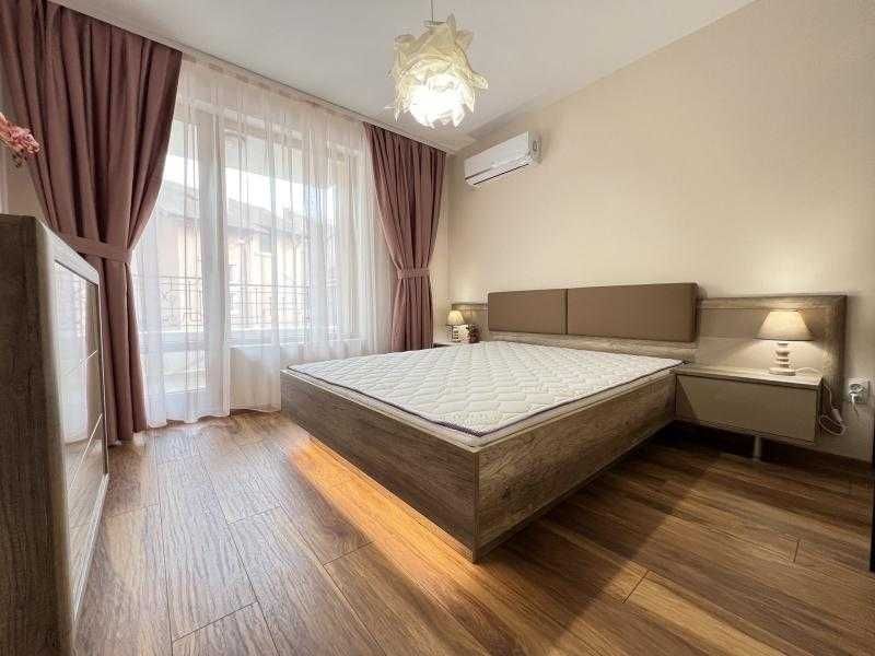 Чисто нов двустаен апартамент в Центъра!