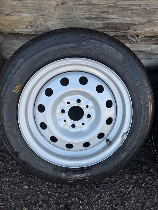 Продам шины с дисками