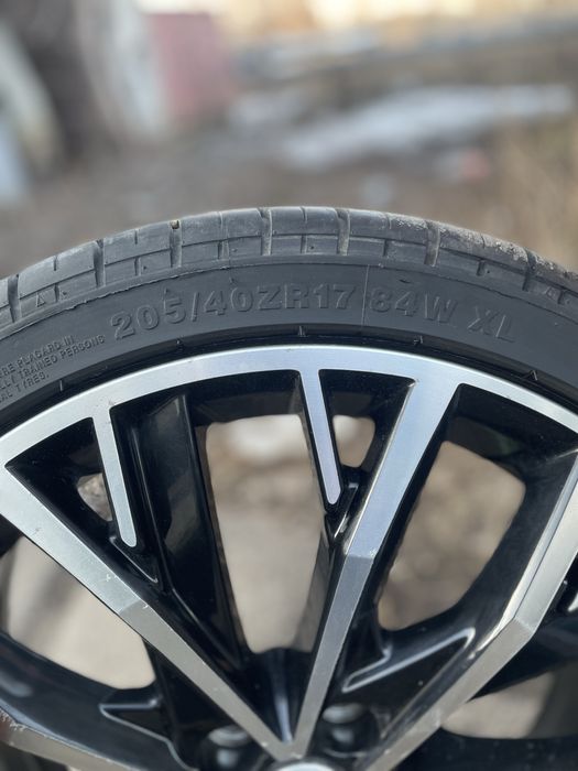 Диски с резиной 205/40/17