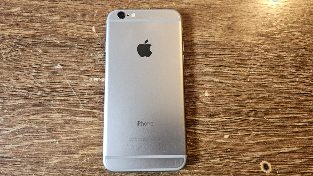 iPhone 6s silver