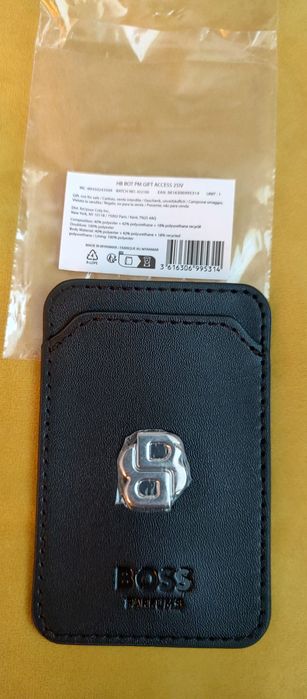 portcard călătorie Hugo Boss.