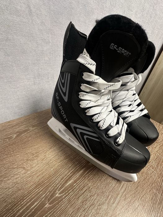 Коньки                             .