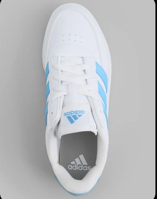 Кроссовки Adidas