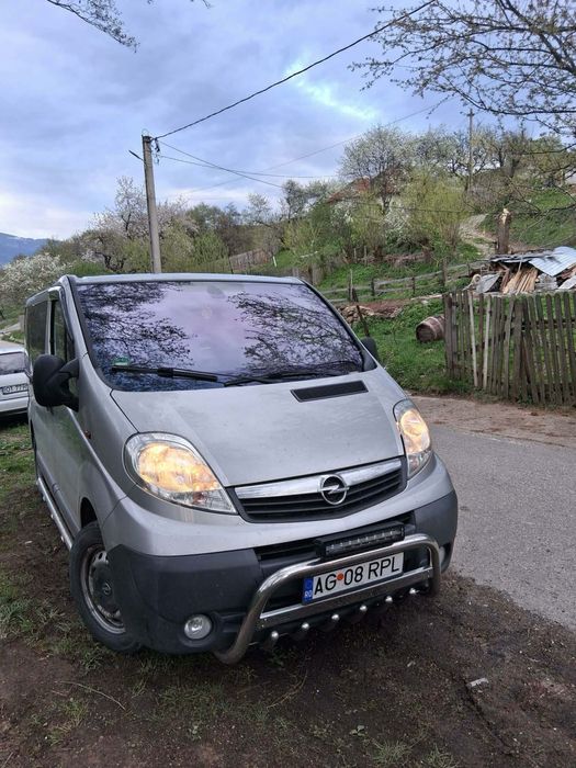 Opel vivaro 2.0 in stare buna
