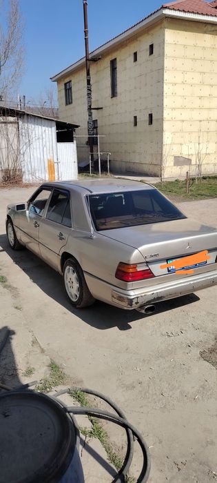 mercedes benzuha E300 v 6