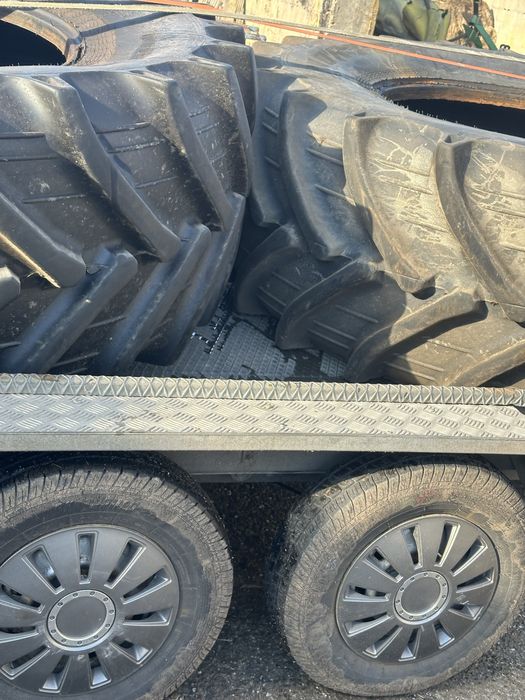 Vind 2 anvelope 710/70R42  NORDIS stare foarte buna