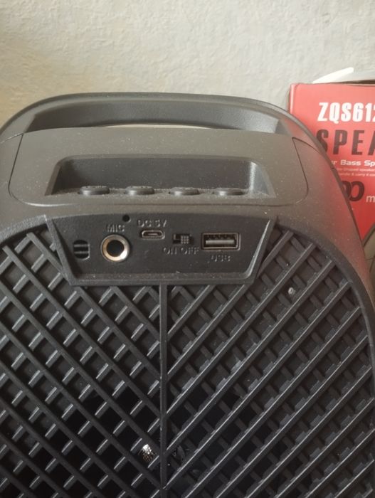 Портативная колонка usb , Bluetooth.