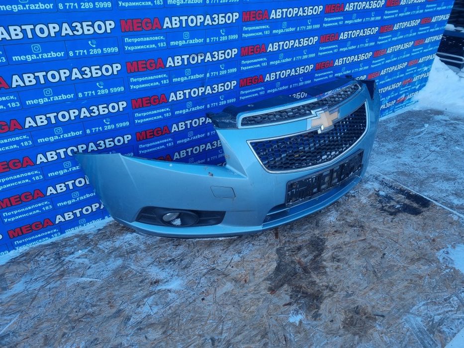 Бампер chevrolet cruze.