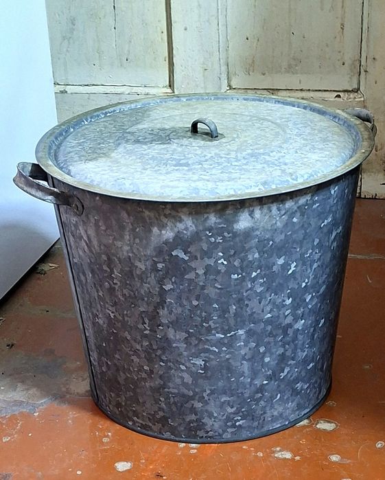 Оцинкованный бак