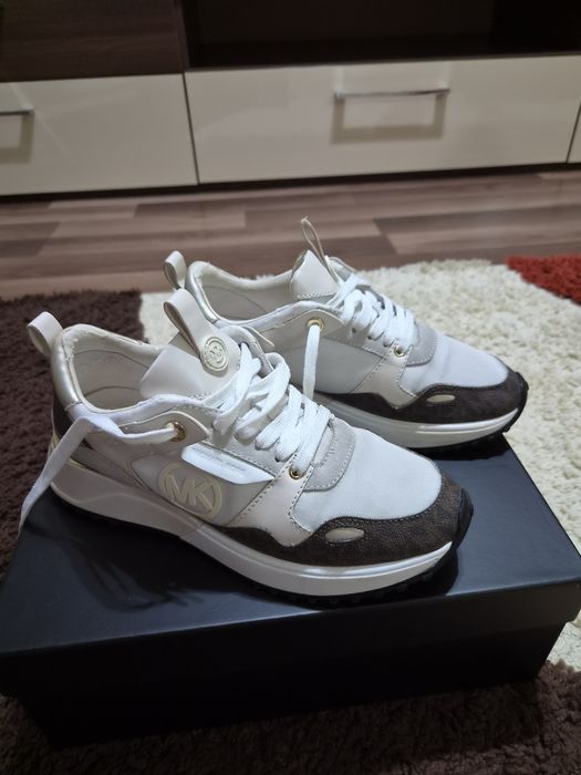 Pantofi sport Dama