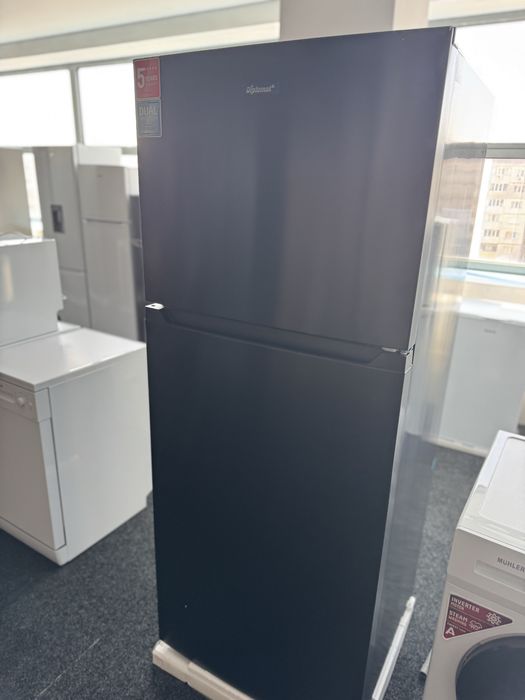 Хладилник 79см широк с горна камера А++ Diplomat Чисто нов  5 години