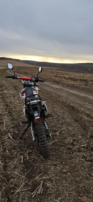 Продам Эндуро Almotor 200