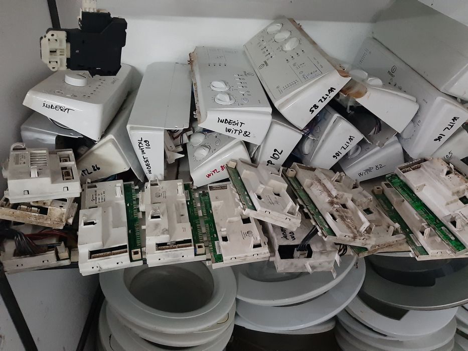 Placa electronica modul electronic masina de spalat  indesit verticala